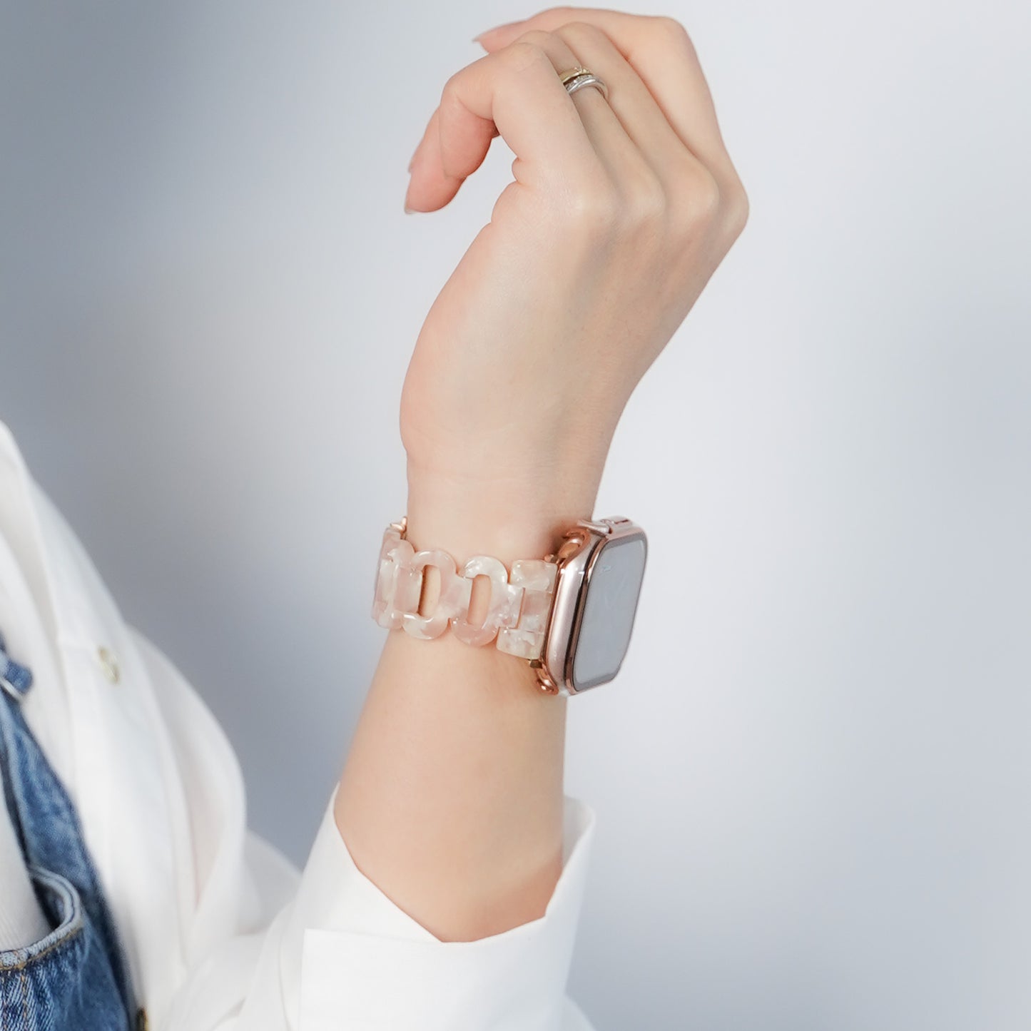 【NEW】樹脂 オープンリング アップルウォッチバンド Apple Watch ベルト