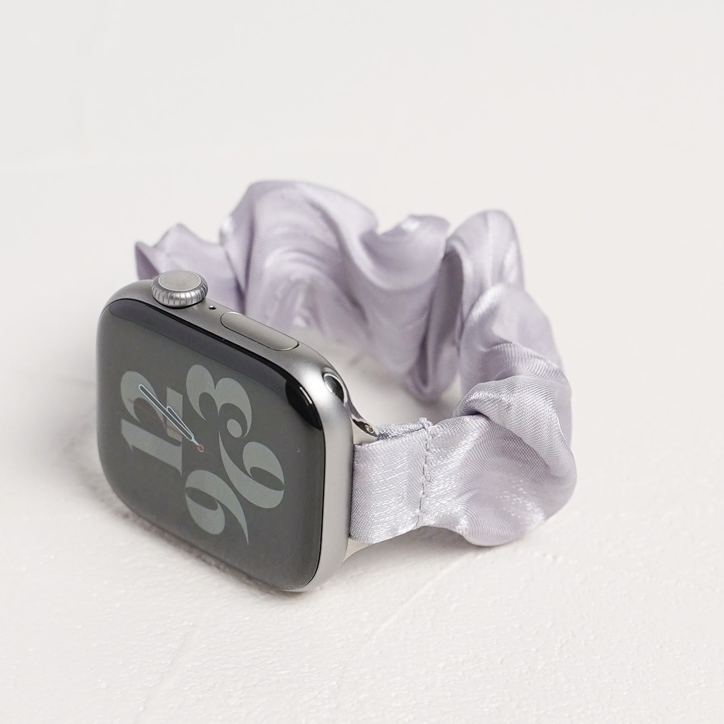 【NEW】スリム シュシュ サテン ゴム アップルウォッチバンド Apple Watch ベルト