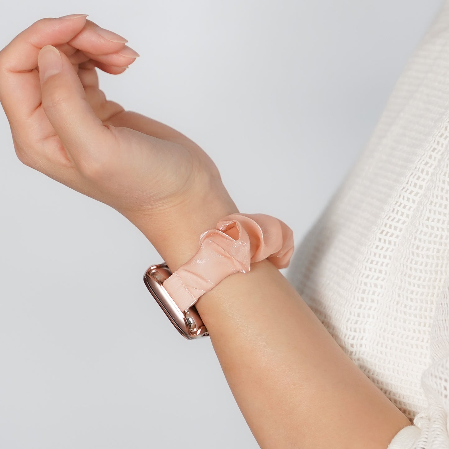 【NEW】スリム シュシュ サテン ゴム アップルウォッチバンド Apple Watch ベルト