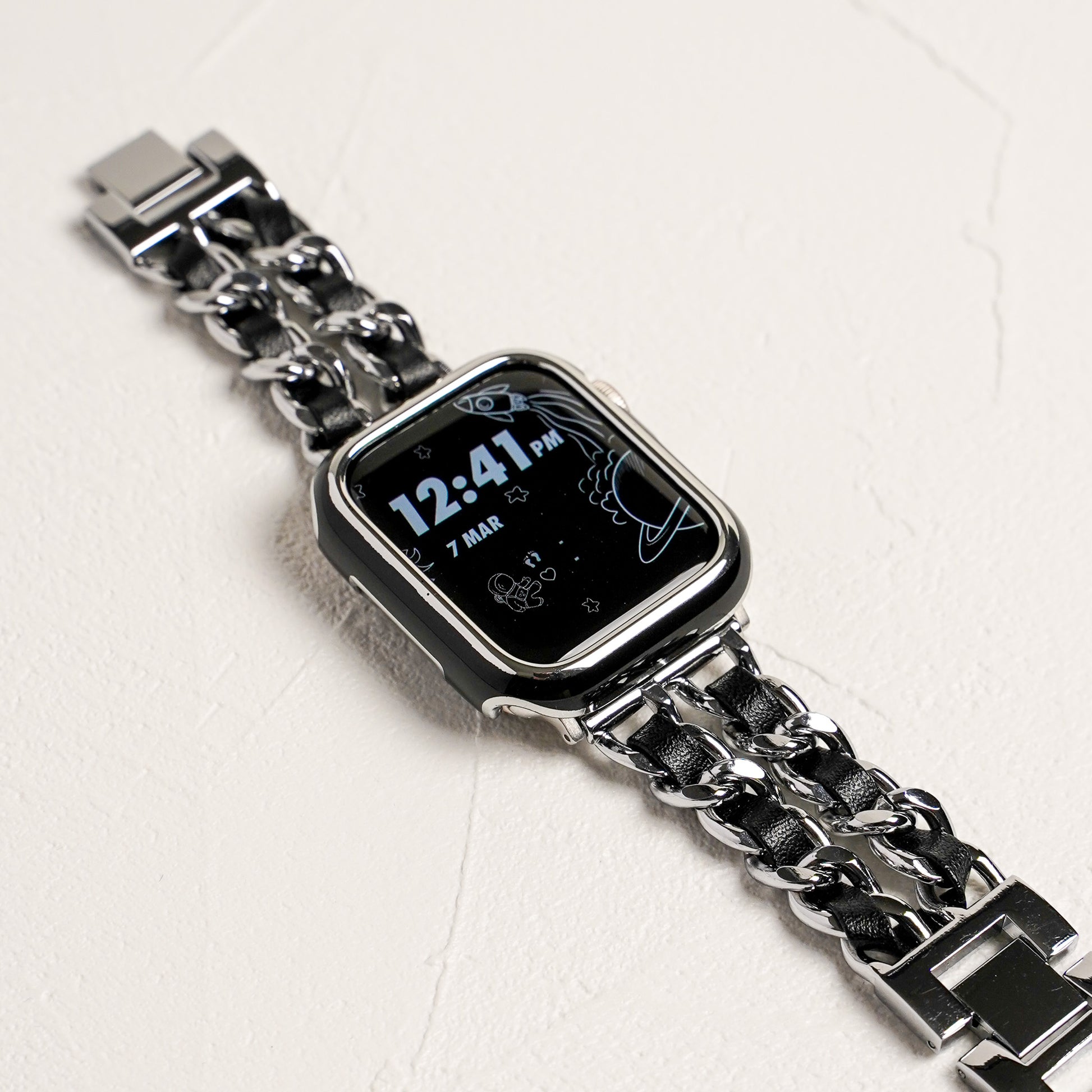 Apple Watch チェーンバンド シルバー レザーホワイト 41mm色シルバーホワイト